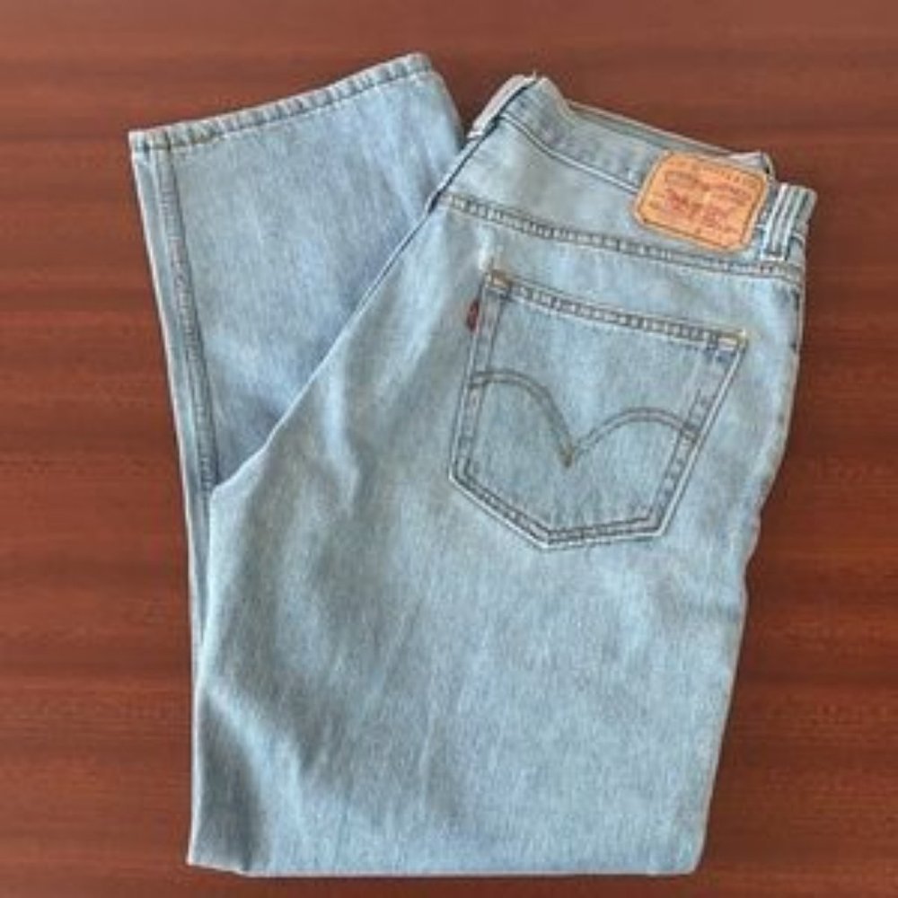 Vintage 505 Levi’s mom jeans